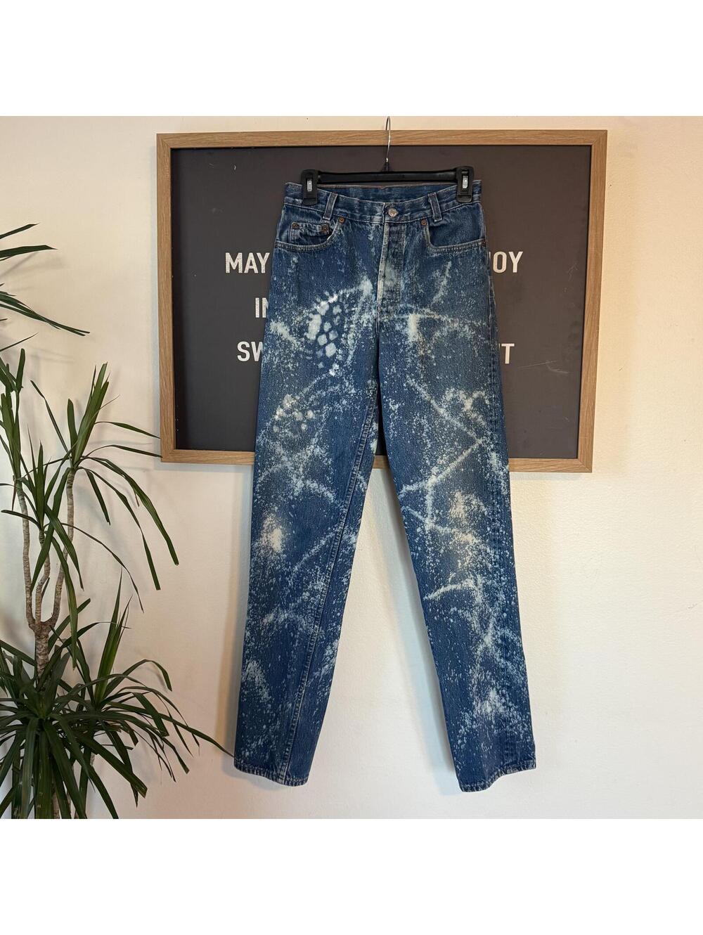 Levi’s Blue Acid Wash Bleach Splatter Vintage Jeans 28x34 Grunge Y2K